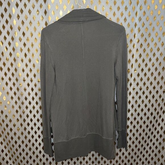 Athleta Pranayama Restore Wrap cardigan sweater in grey size XXS - Picture 10 of 11